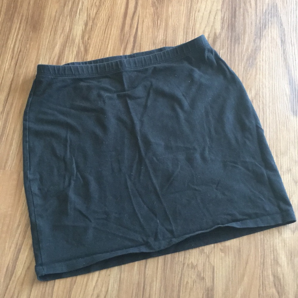 H&M Black Skirt